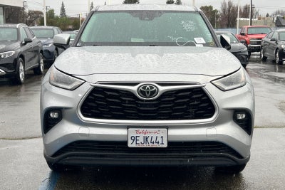 2021 Toyota Highlander LE
