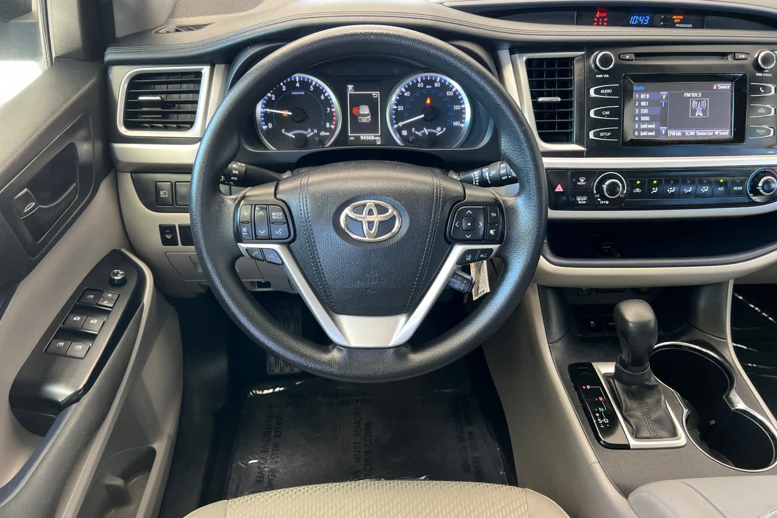 2017 Toyota Highlander LE