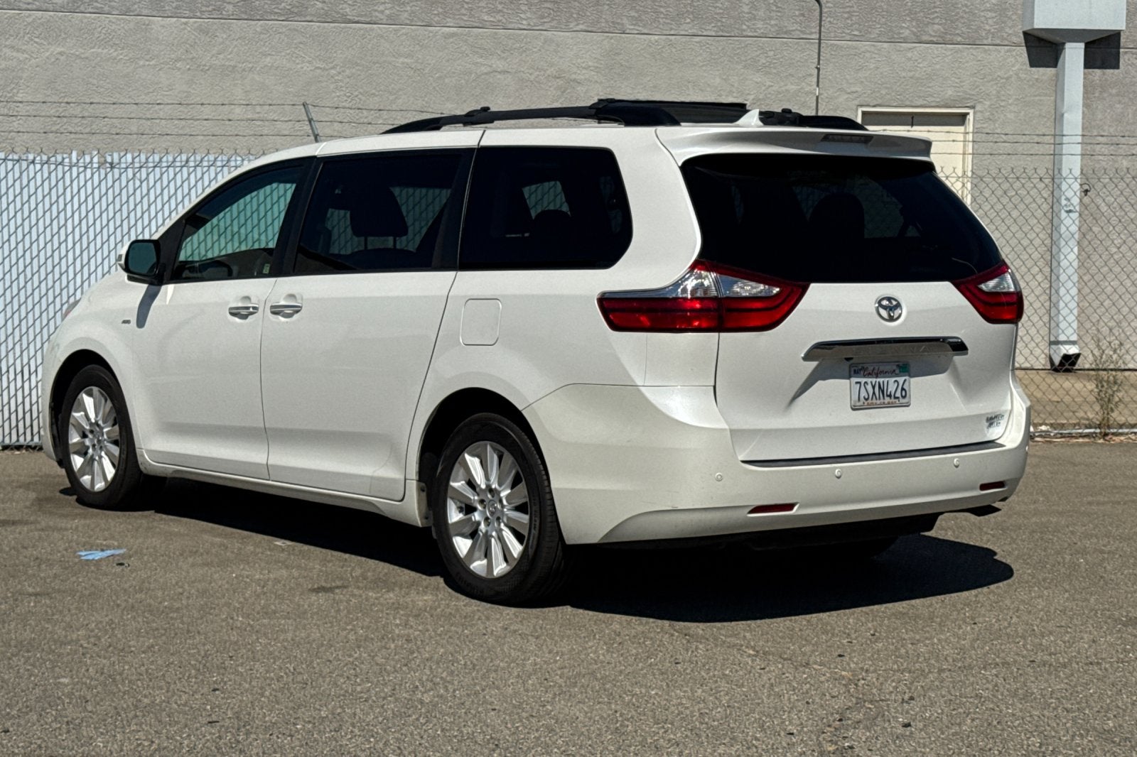 2016 Toyota Sienna Ltd Premium