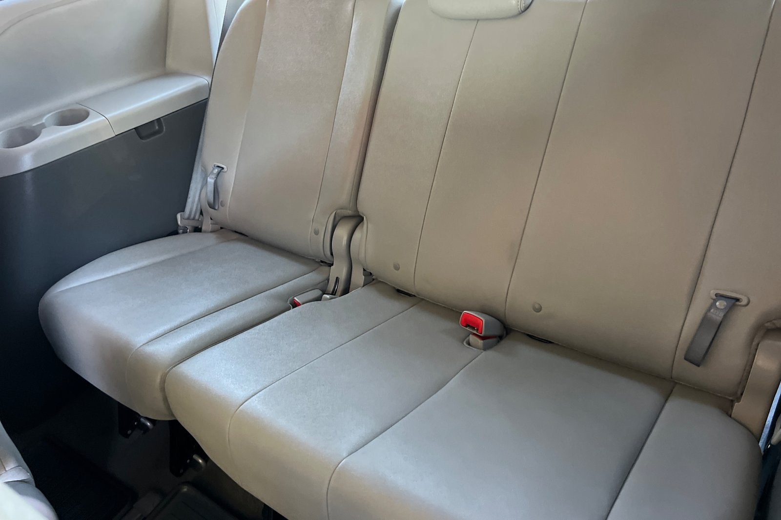 2018 Toyota Sienna XLE