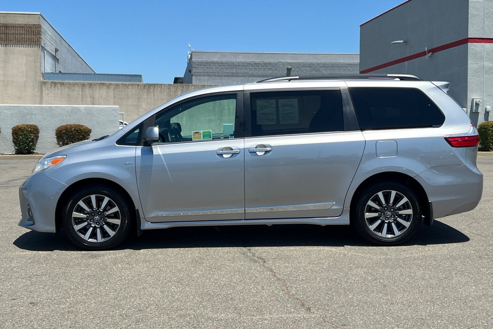 2018 Toyota Sienna XLE
