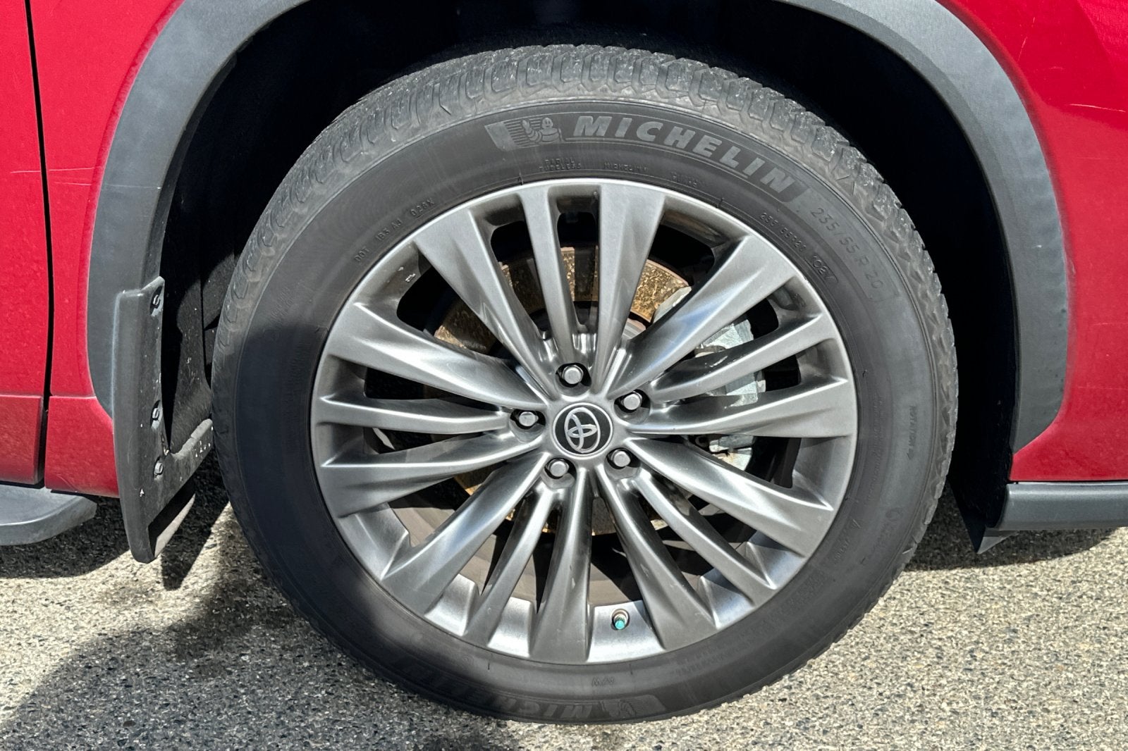 2021 Toyota Highlander Hybrid Platinum