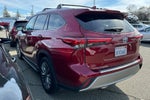 2021 Toyota Highlander Hybrid Platinum