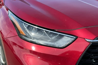 2021 Toyota Highlander Hybrid Platinum