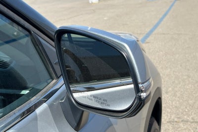 2022 Toyota Highlander Hybrid Platinum