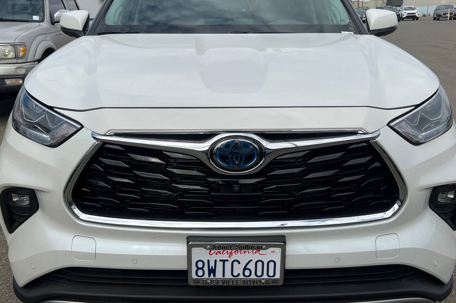 2021 Toyota Highlander Hybrid Platinum