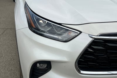 2021 Toyota Highlander Hybrid Platinum