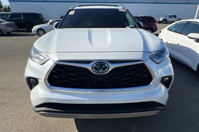 2023 Toyota Highlander Hybrid Platinum