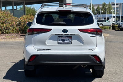 2022 Toyota Highlander Hybrid XLE