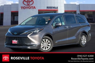 2021 Toyota Sienna XLE