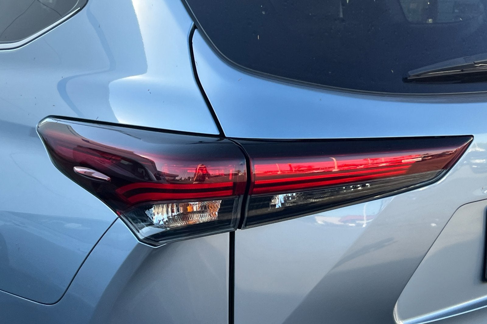 2024 Toyota Highlander Hybrid XLE