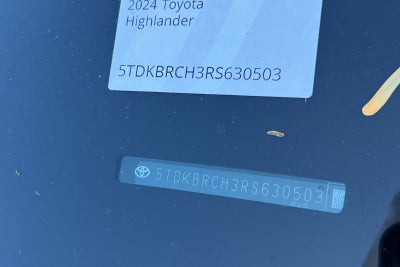 2024 Toyota Highlander Hybrid XLE