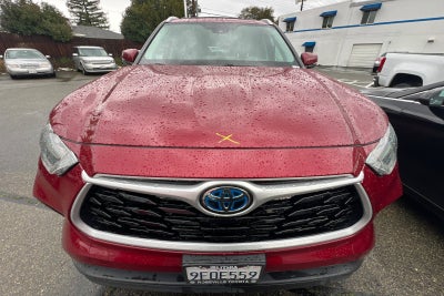 2023 Toyota Highlander Hybrid XLE
