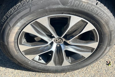 2024 Toyota Highlander Hybrid XLE