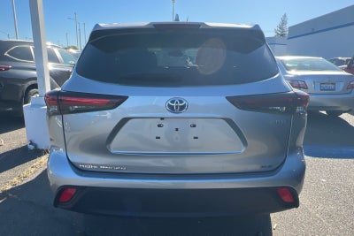 2024 Toyota Highlander Hybrid XLE