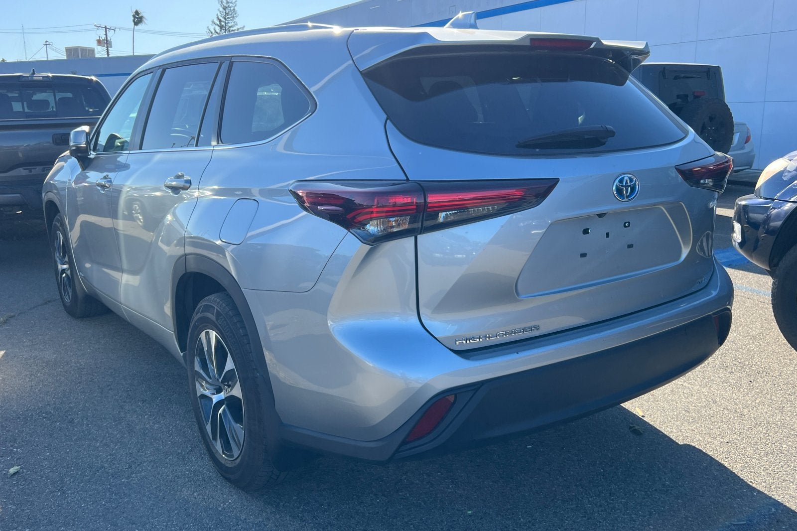 2024 Toyota Highlander Hybrid XLE