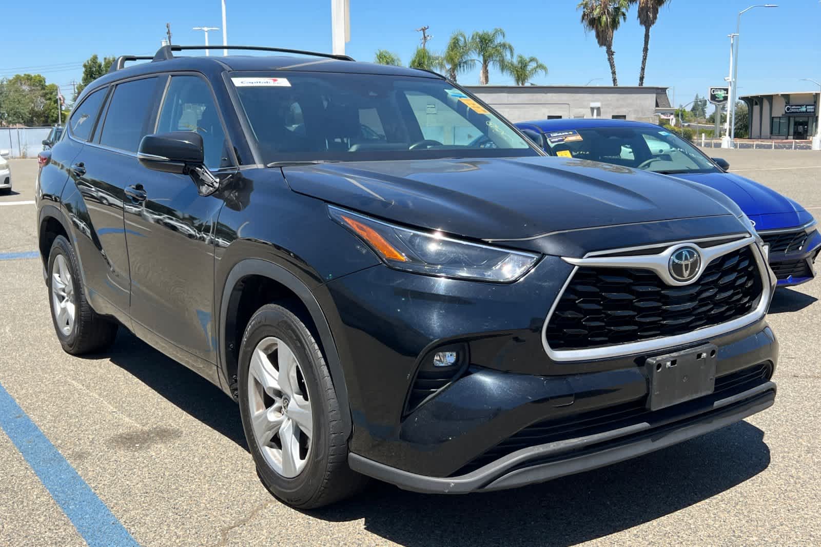 2023 Toyota Highlander LE