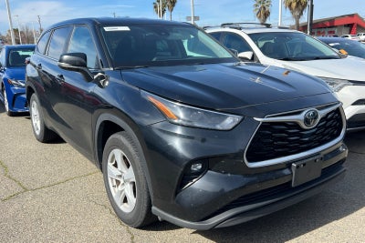 2023 Toyota Highlander LE