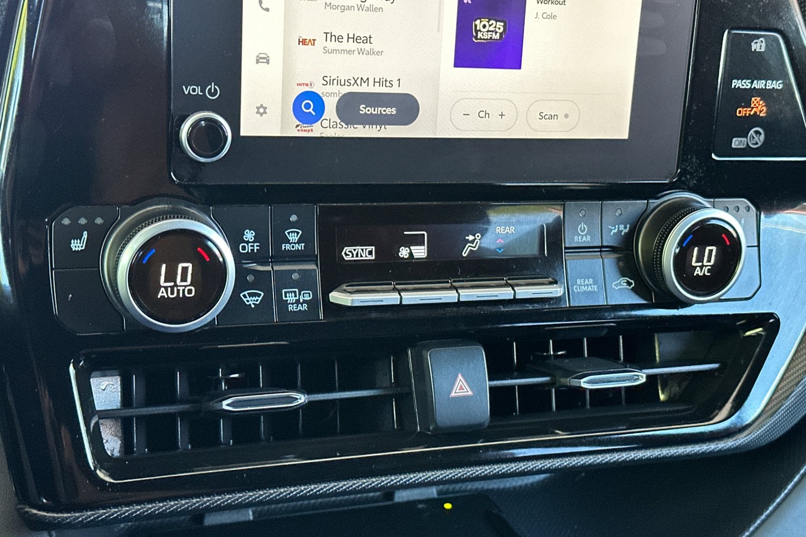 2025 Toyota Highlander XSE
