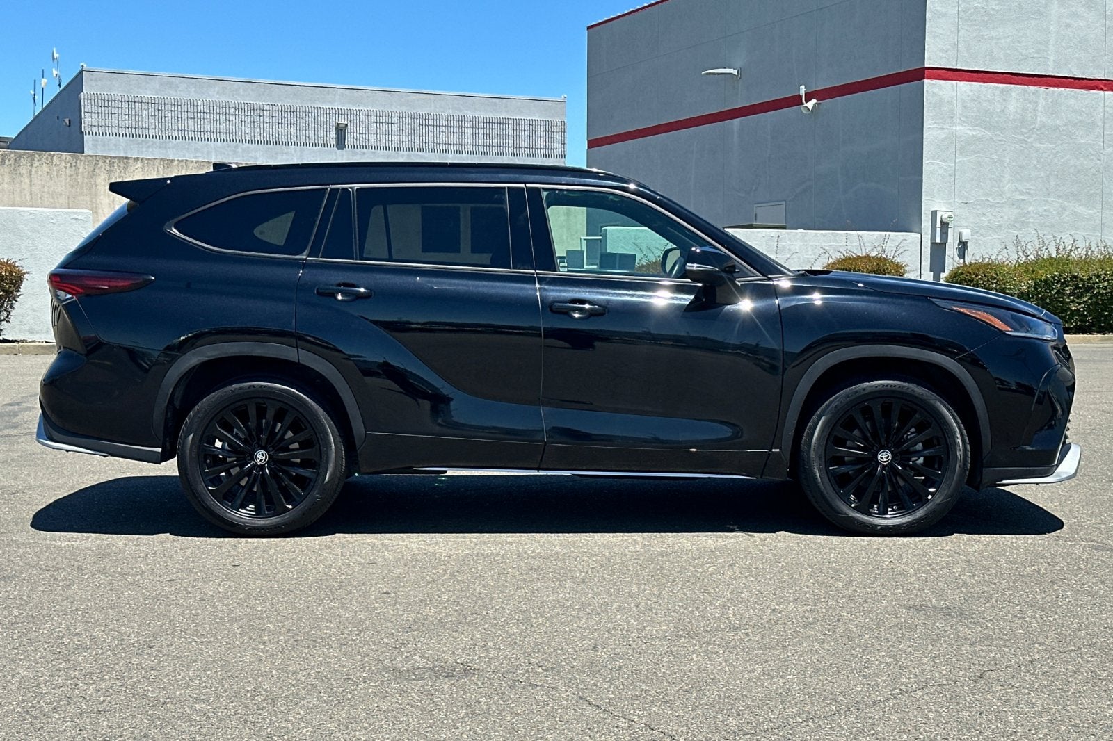 2025 Toyota Highlander XSE