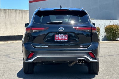 2025 Toyota Highlander XSE