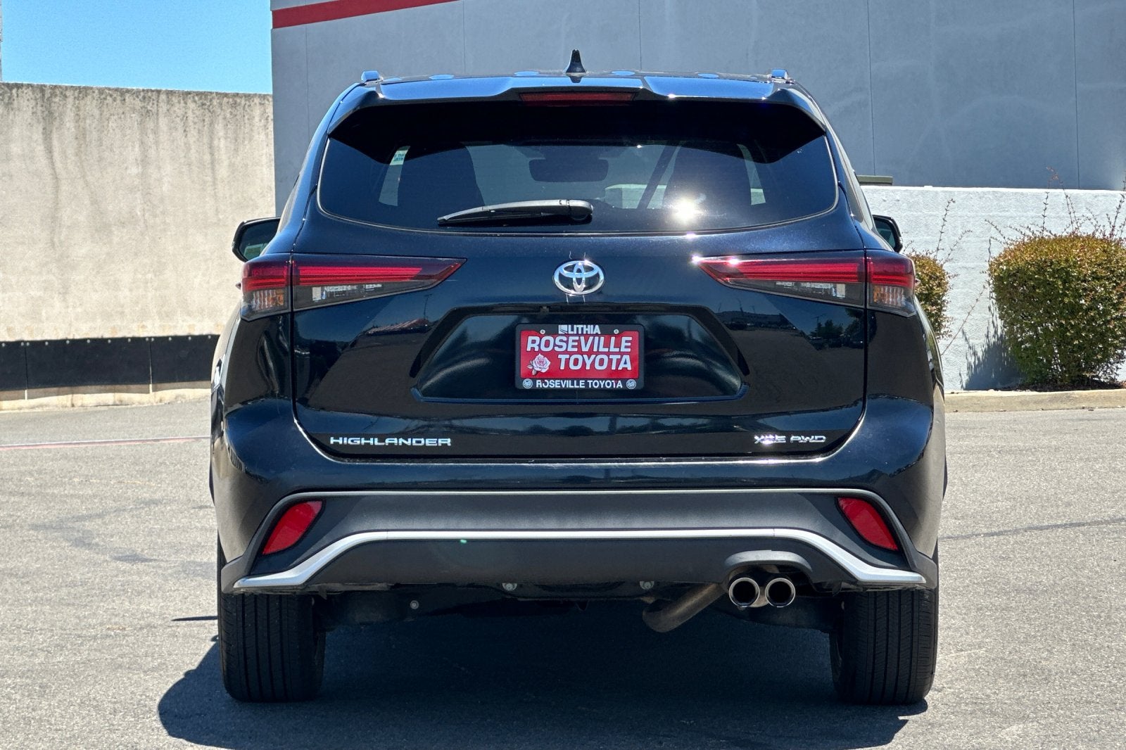 2025 Toyota Highlander XSE