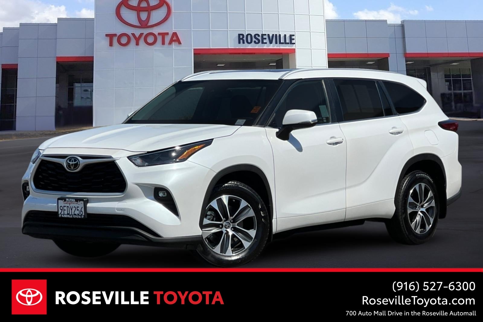 2023 Toyota Highlander XLE