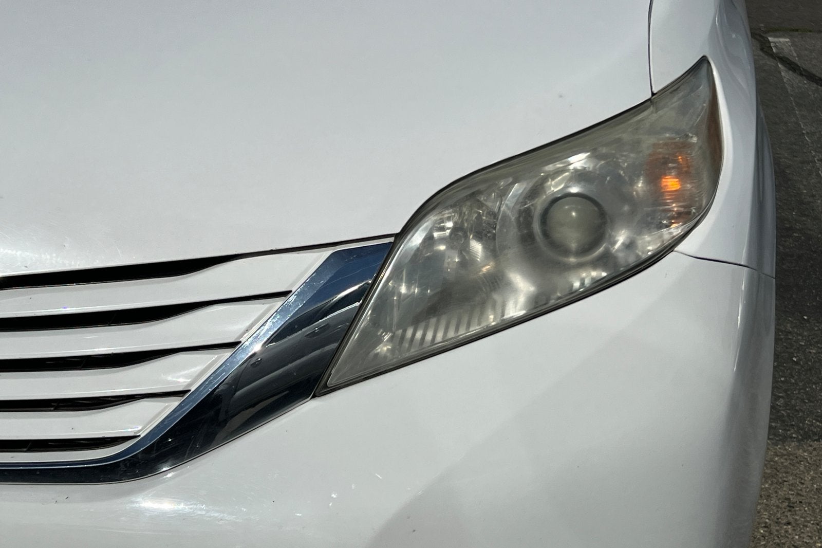 2016 Toyota Sienna LE