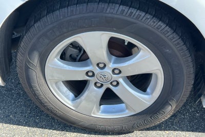 2016 Toyota Sienna LE