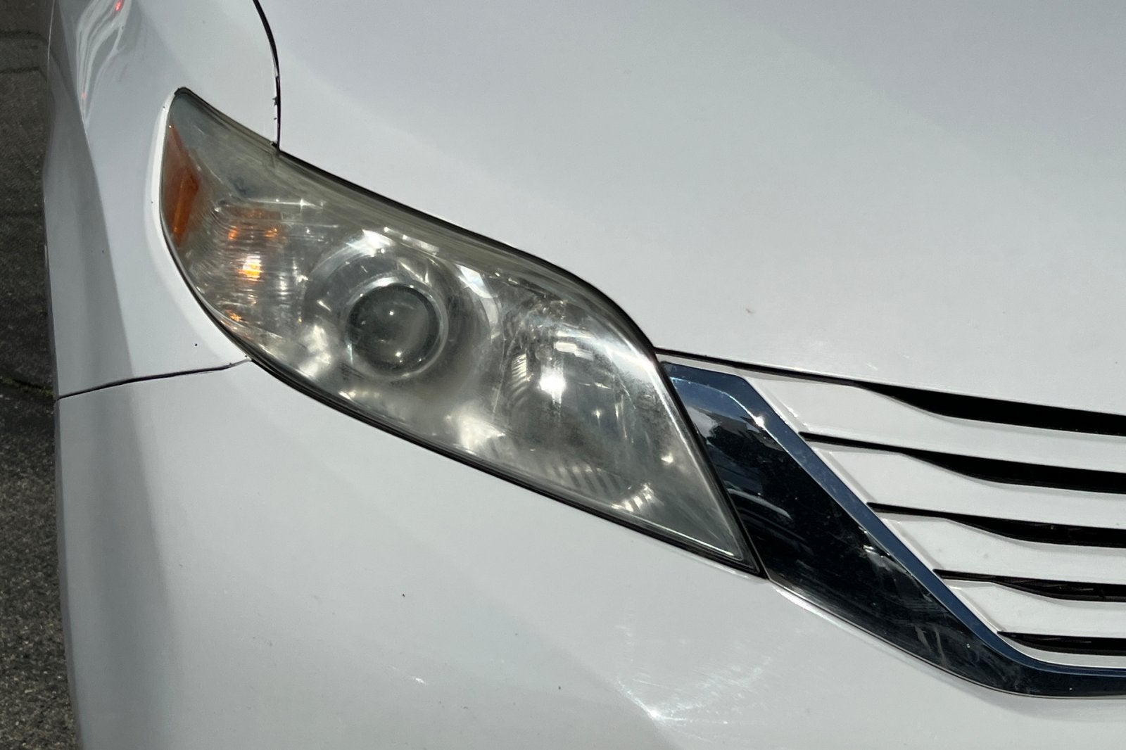 2016 Toyota Sienna LE