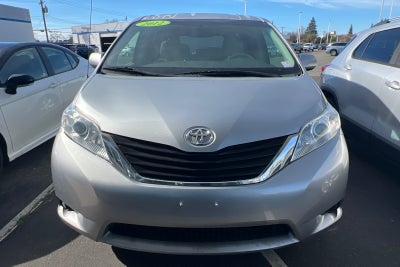 2012 Toyota Sienna LE