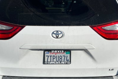 2016 Toyota Sienna LE