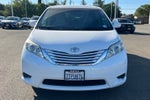 2016 Toyota Sienna LE
