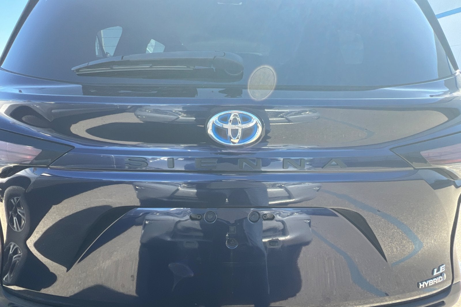 2023 Toyota Sienna LE