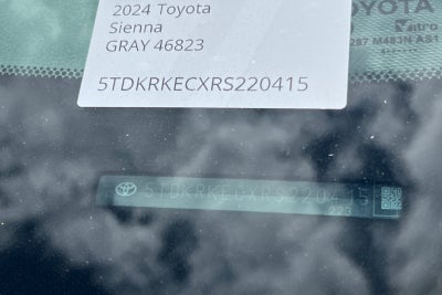 2024 Toyota Sienna LE