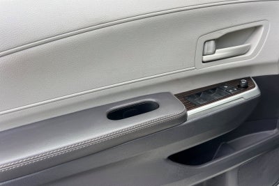 2022 Toyota Sienna LE