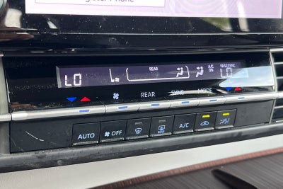 2022 Toyota Sienna LE