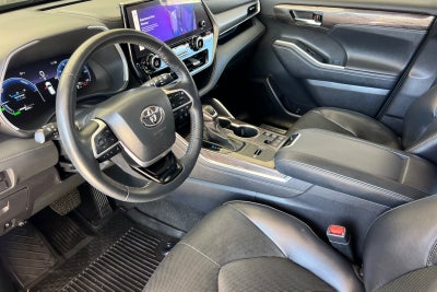 2023 Toyota Highlander Hybrid Limited