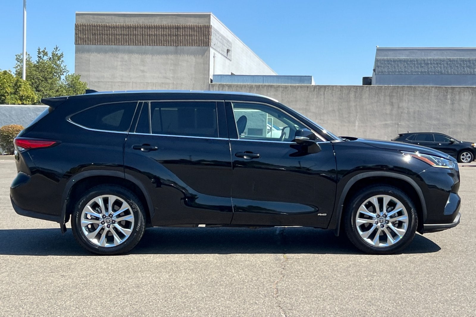 2023 Toyota Highlander Hybrid Limited