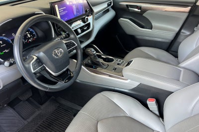 2023 Toyota Highlander Hybrid Limited