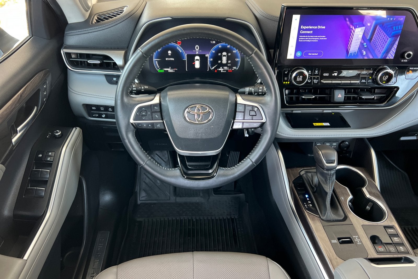 2023 Toyota Highlander Hybrid Limited