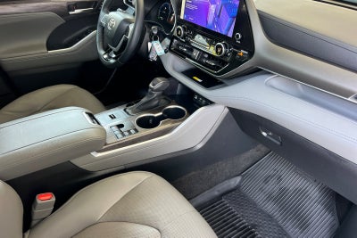 2023 Toyota Highlander Hybrid Limited