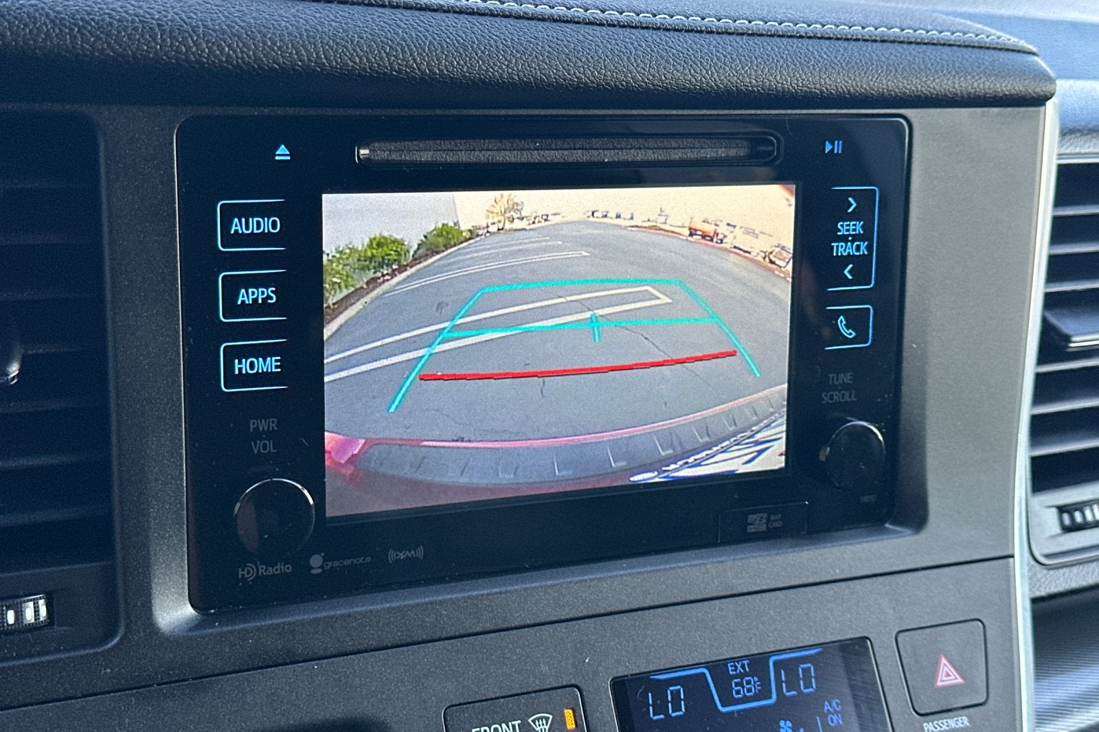 2017 Toyota Sienna SE