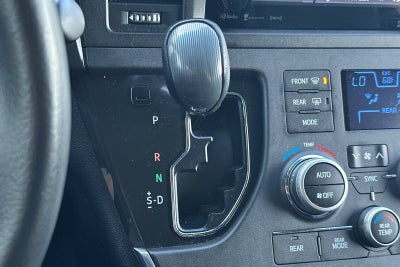 2017 Toyota Sienna SE
