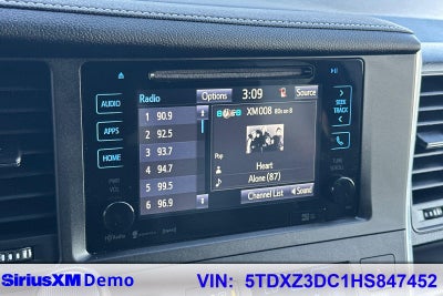 2017 Toyota Sienna SE