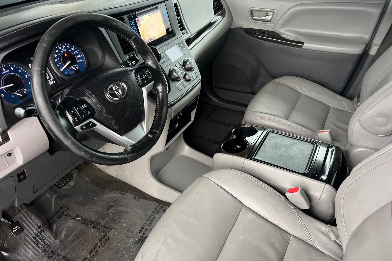 2015 Toyota Sienna XLE