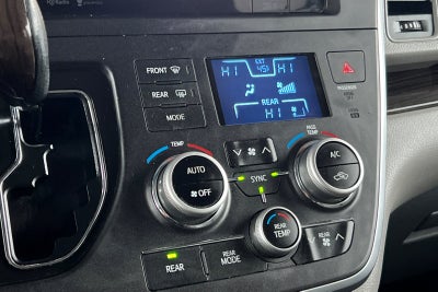 2015 Toyota Sienna XLE