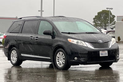 2015 Toyota Sienna XLE