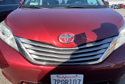 2015 Toyota Sienna XLE