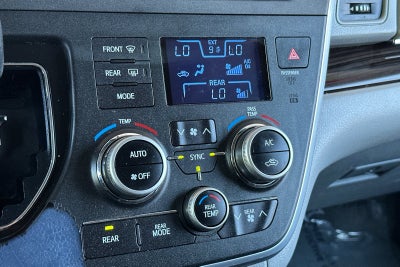 2015 Toyota Sienna XLE
